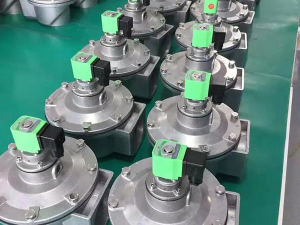 Solenoid Pulse Valve